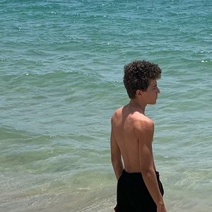 Meet your Posher, Elijah